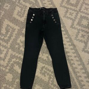 GAP Women's High Rise Universal Legging with Button Detail- Dark blue